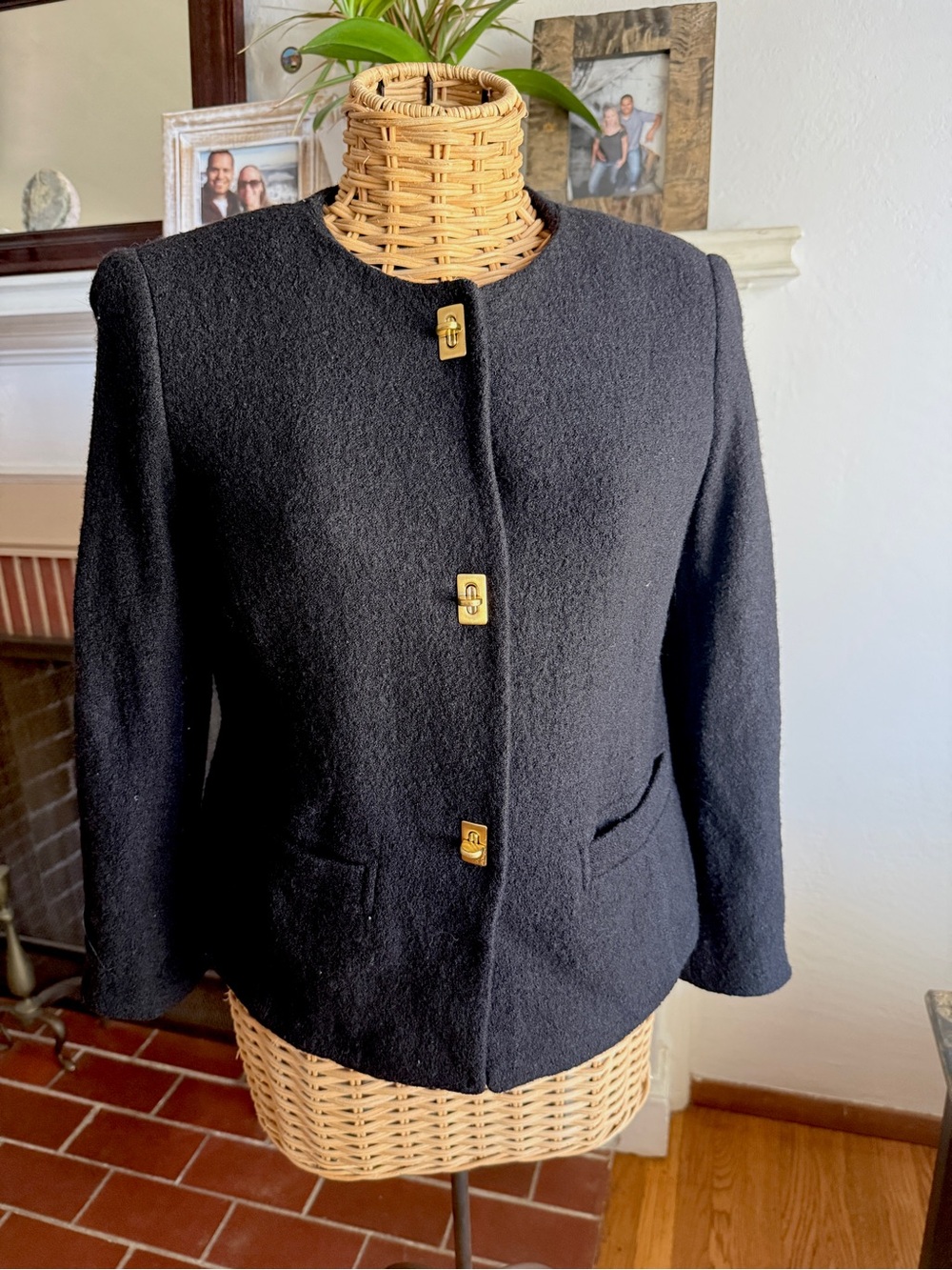 Talbots wool Belen’s black gold Turlock button coat 4p